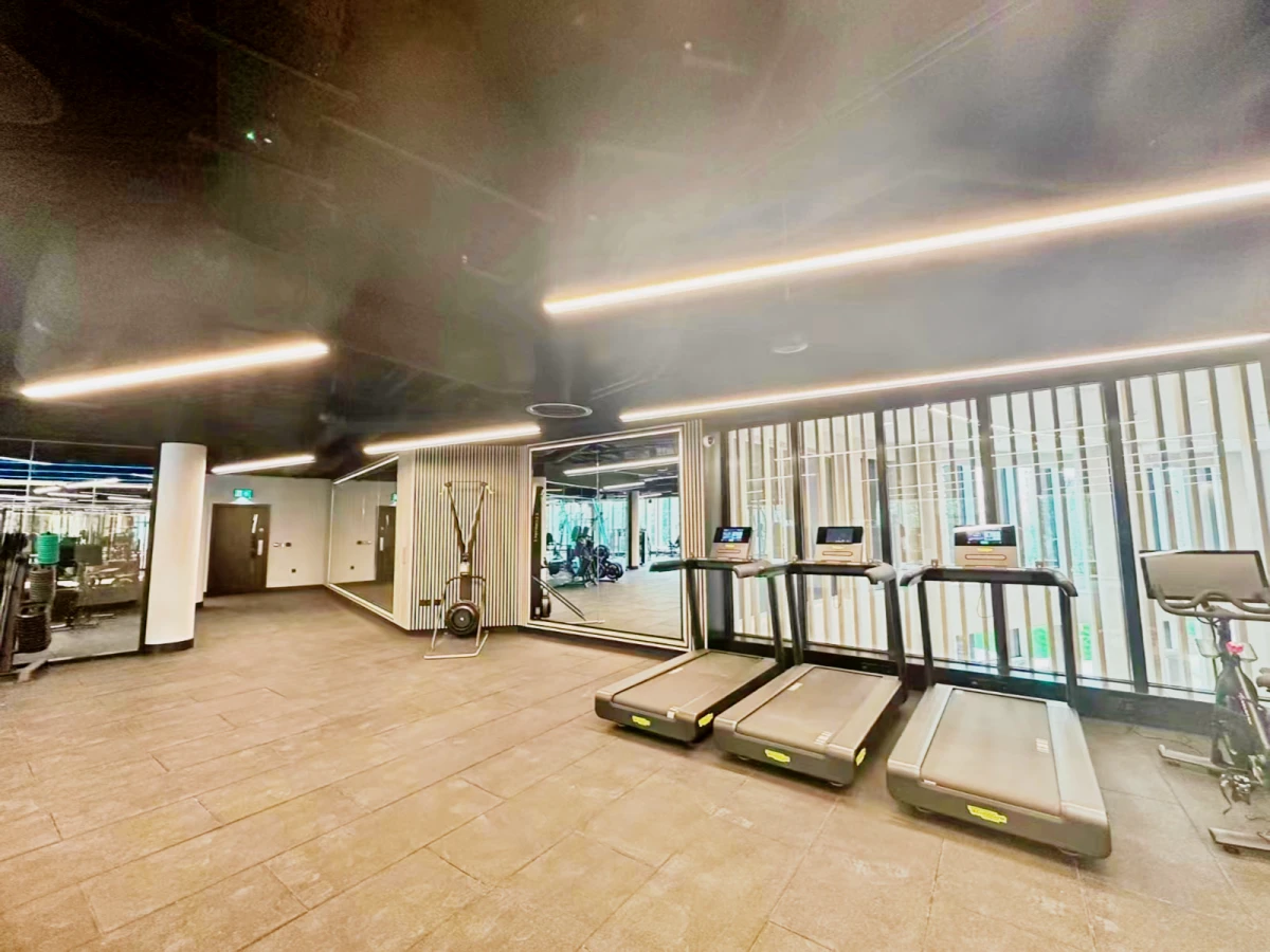 360 Landmark Building 0