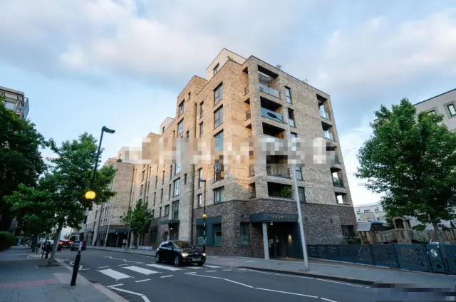 Porcelain House, 20 St Paul's Way, LONDON, E3 4YG 0