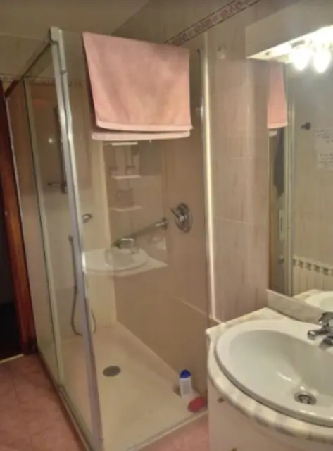 apartment in Almendrales (Usera) 4