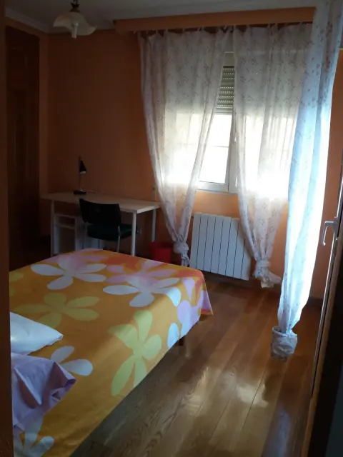 residence near Calle Sil 0