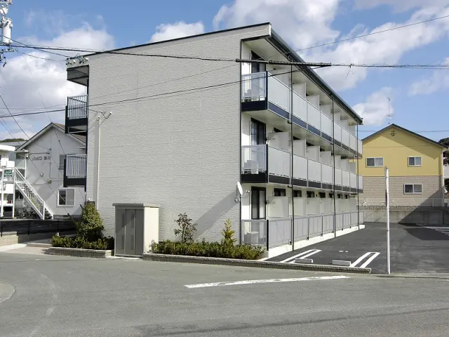 レオパレスグリーンビュー掛川 0