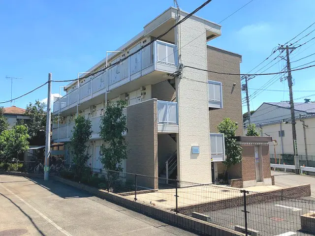 レオパレスウッドタウン 0