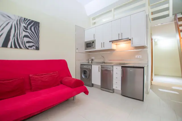 studio in Huertas   Cortes (Centro) 4
