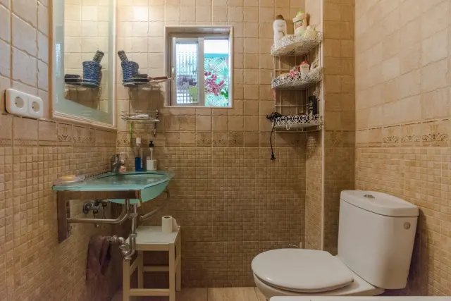 apartment near Calle Alozaina 3