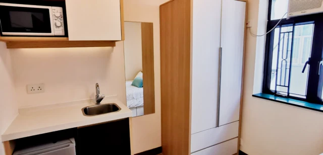 Causeway Bay Shared Apartment 2