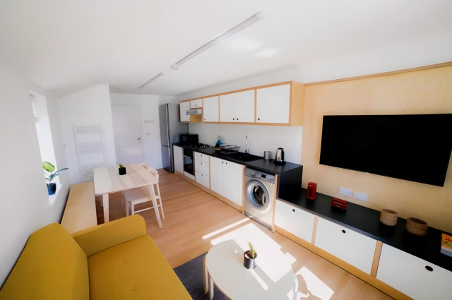 West Green Road 17211# 3