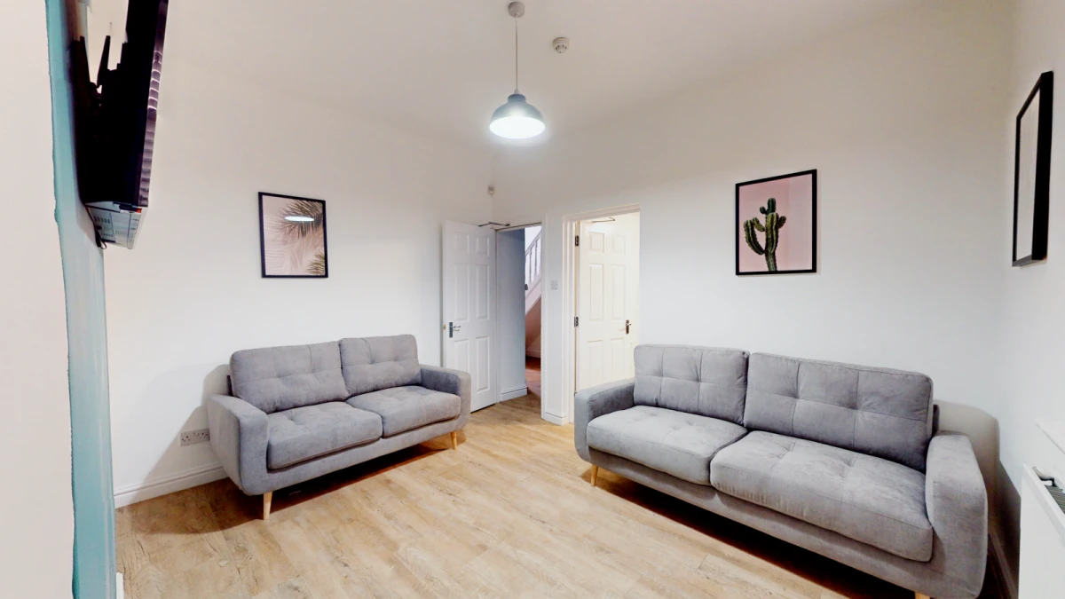 Belgrave Road, L17 7AQ 0