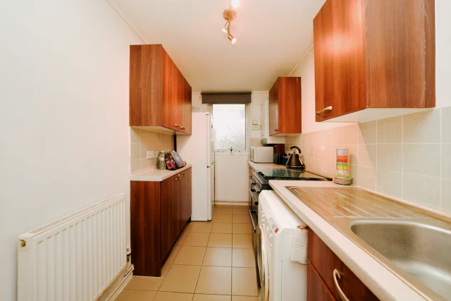 apartment in Hackney 4