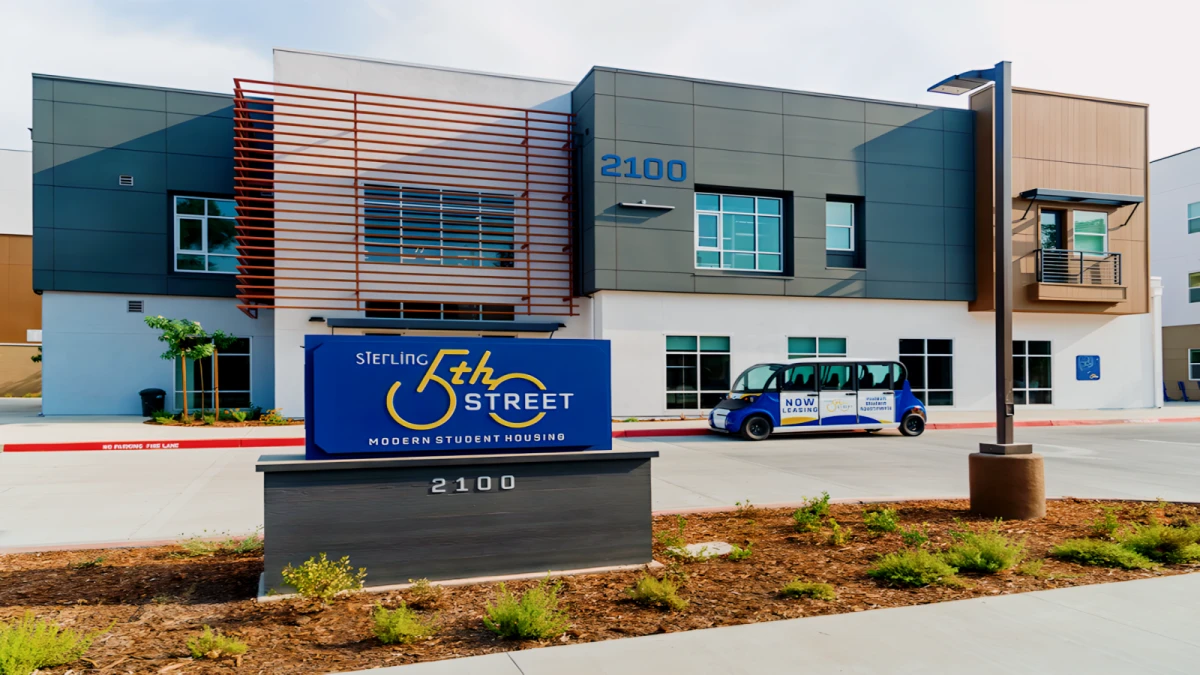 Sterling 5th – Studentenunterkunft in Davis