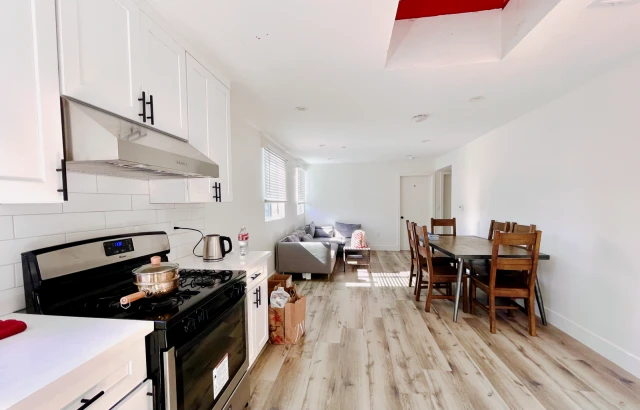 1183 Rolland Curtis Pl 1