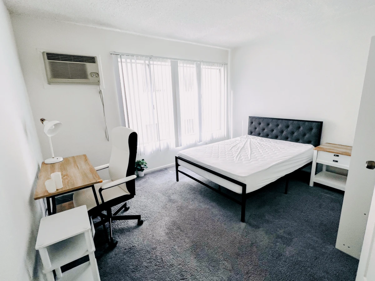 11088 Ophir Drive - 로스앤젤레스 학생 숙소