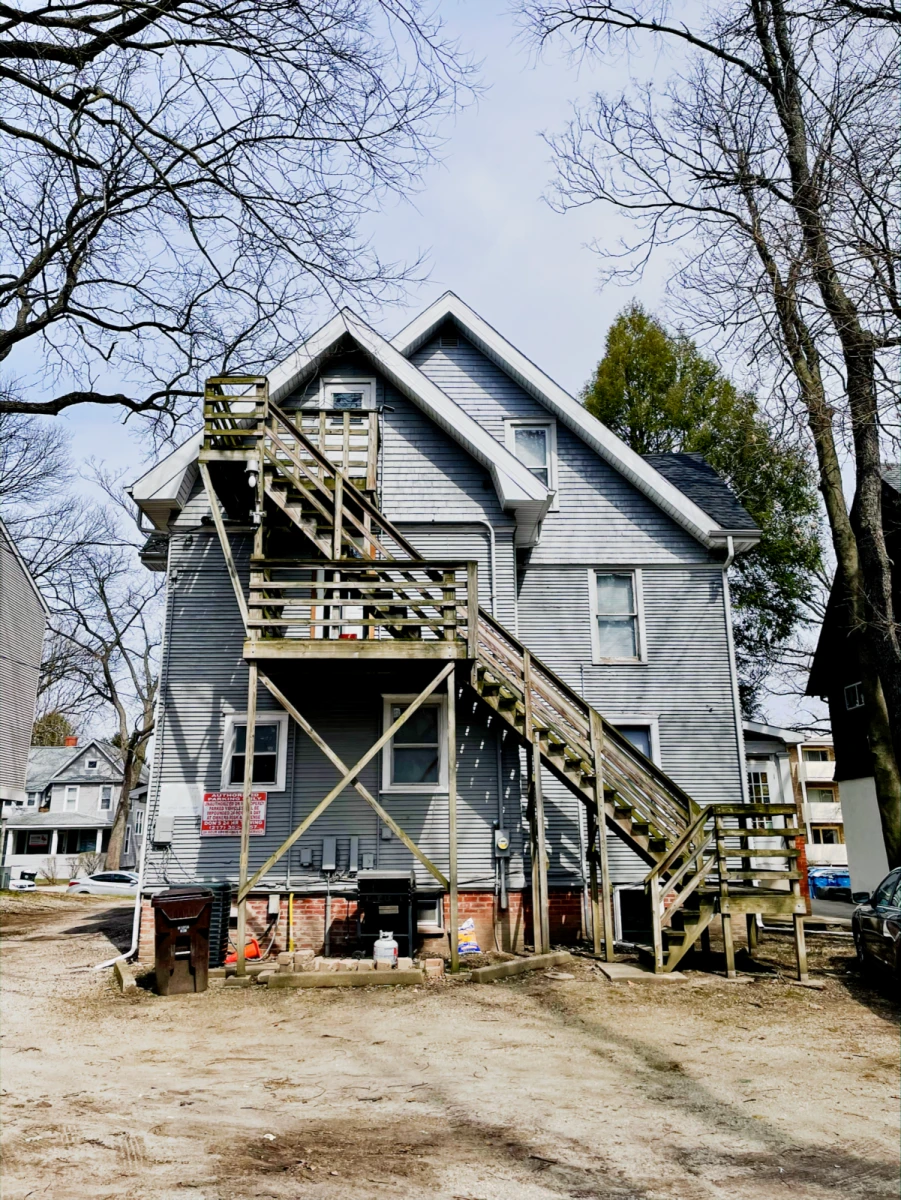 805 West Oregon Street 0