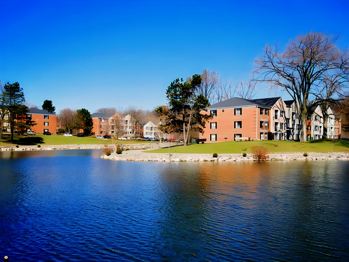 Willowtree Apartments and Tower 0