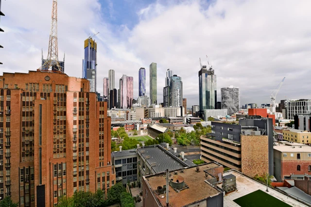 apartment near La Trobe Street 4