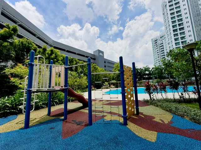 Boonview Apartment near Raffles College 2