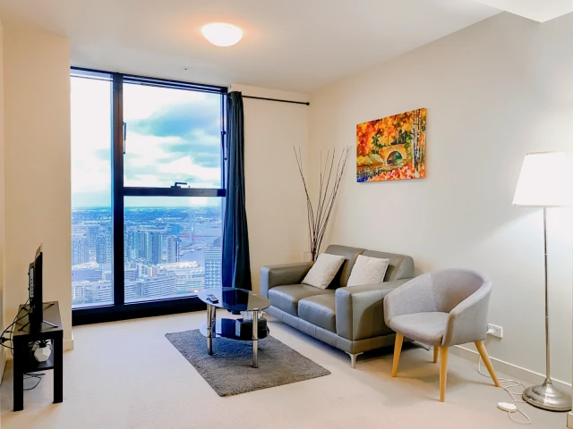 5110/568 Collins Street 4