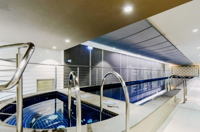 apartment near A'Beckett Street 1