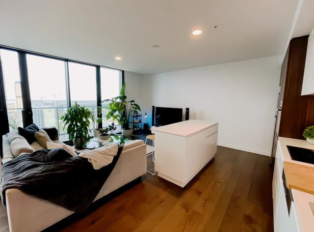 2204/19 Frome Street 2