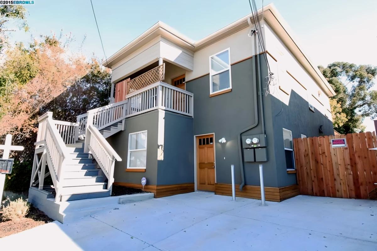 4716-4718 West St - 오클랜드 학생 숙소