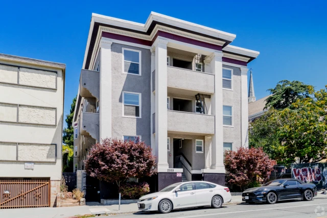 2333 Channing Way 3