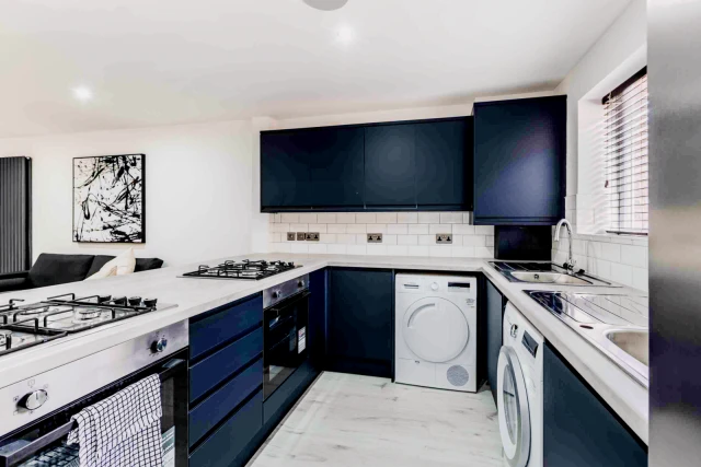 93 Avondale Road, L15 2