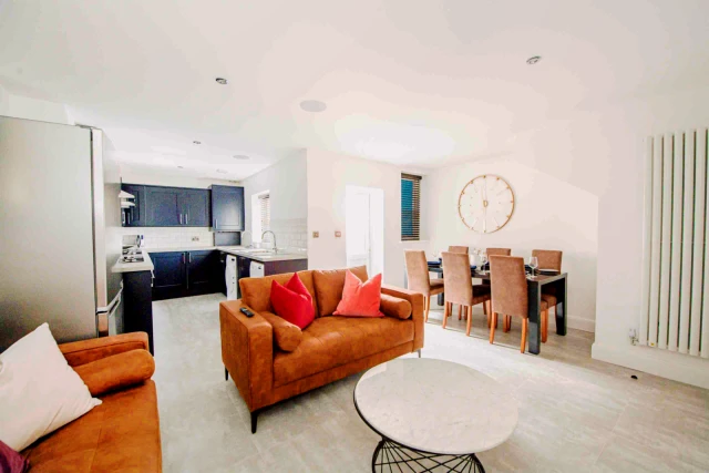 91 Alderson Road 1