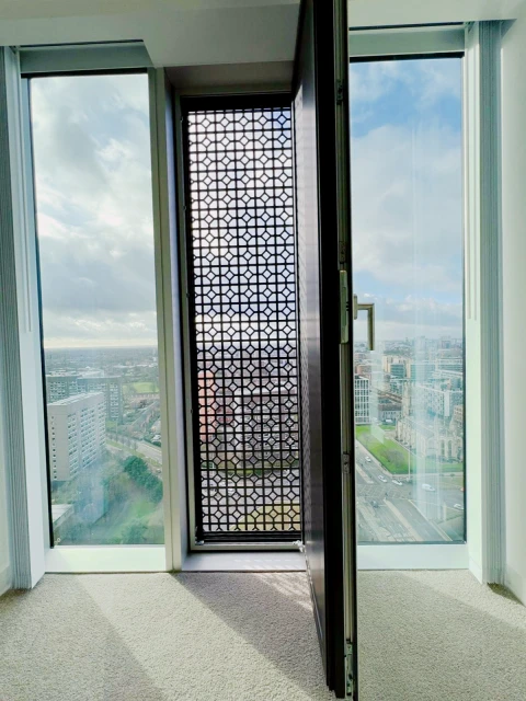 ST-Elizabeth Tower 4