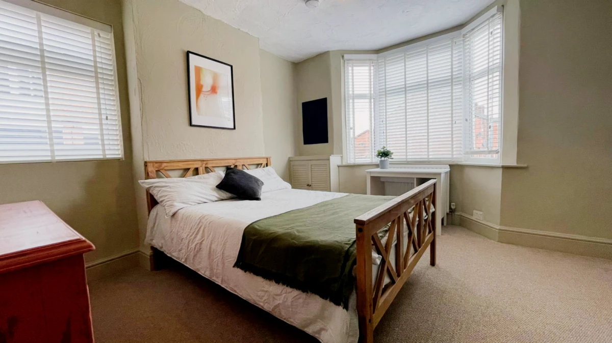 Browns Lane, LE11 3HE 0