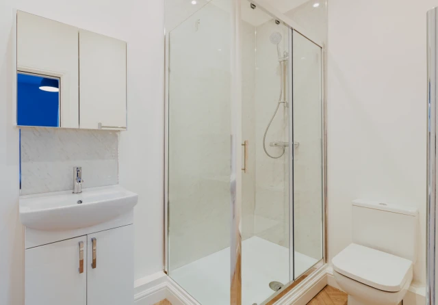 Flat 1 , Beverley Road , HU5 1BA 3
