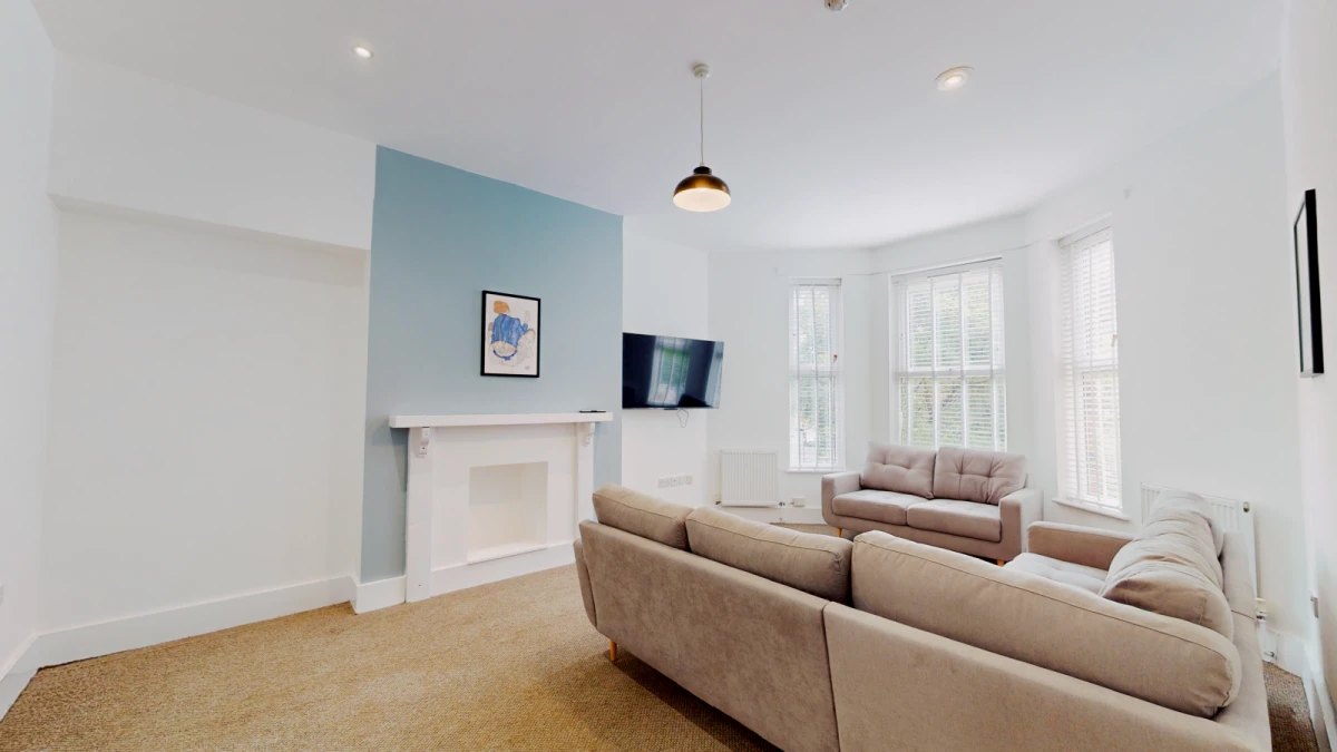 Flat 2, Wilmslow Road , M20 3NA 0