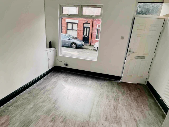 27 Altcar Avenue, L15 3