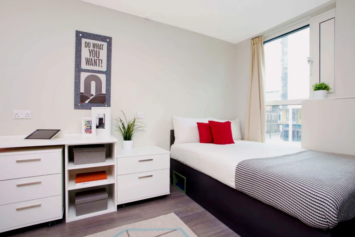 Lnt Stapleton House - London student accommodation