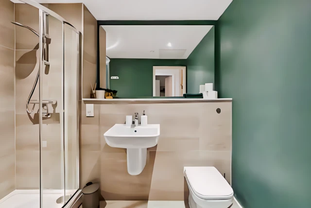 Cross Green Lane, LS9 0DS 1