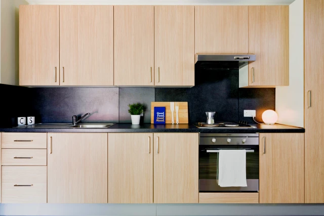 uhomes.com | Student Accommodation, Housing, Flats, Apartments for Rent