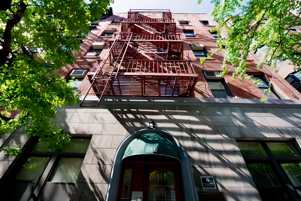 330 East 54th Street - New York student accommodation