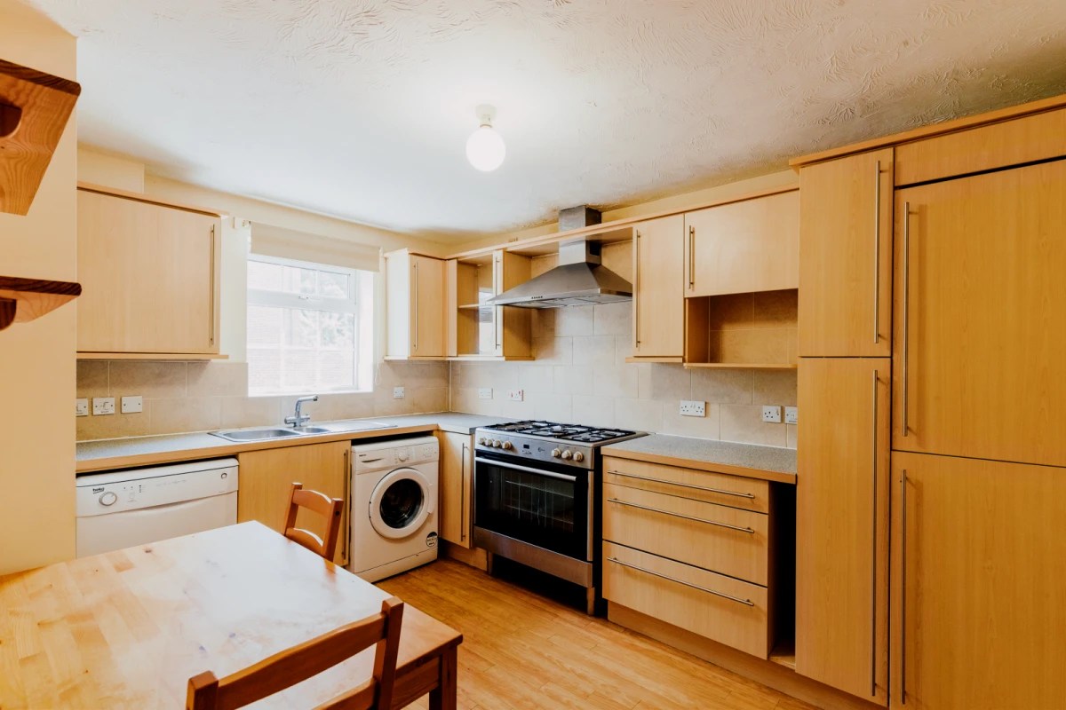 Kingfisher Way, LE11 3NF 0