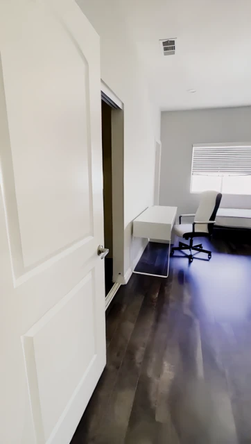 1151 W 37th Dr - 로스앤젤레스 학생 숙소 - 4 Bed 4 Bath