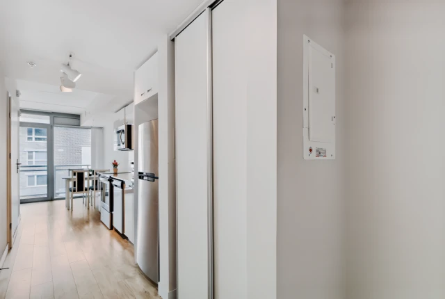 201 - 257 Hemlock St 2