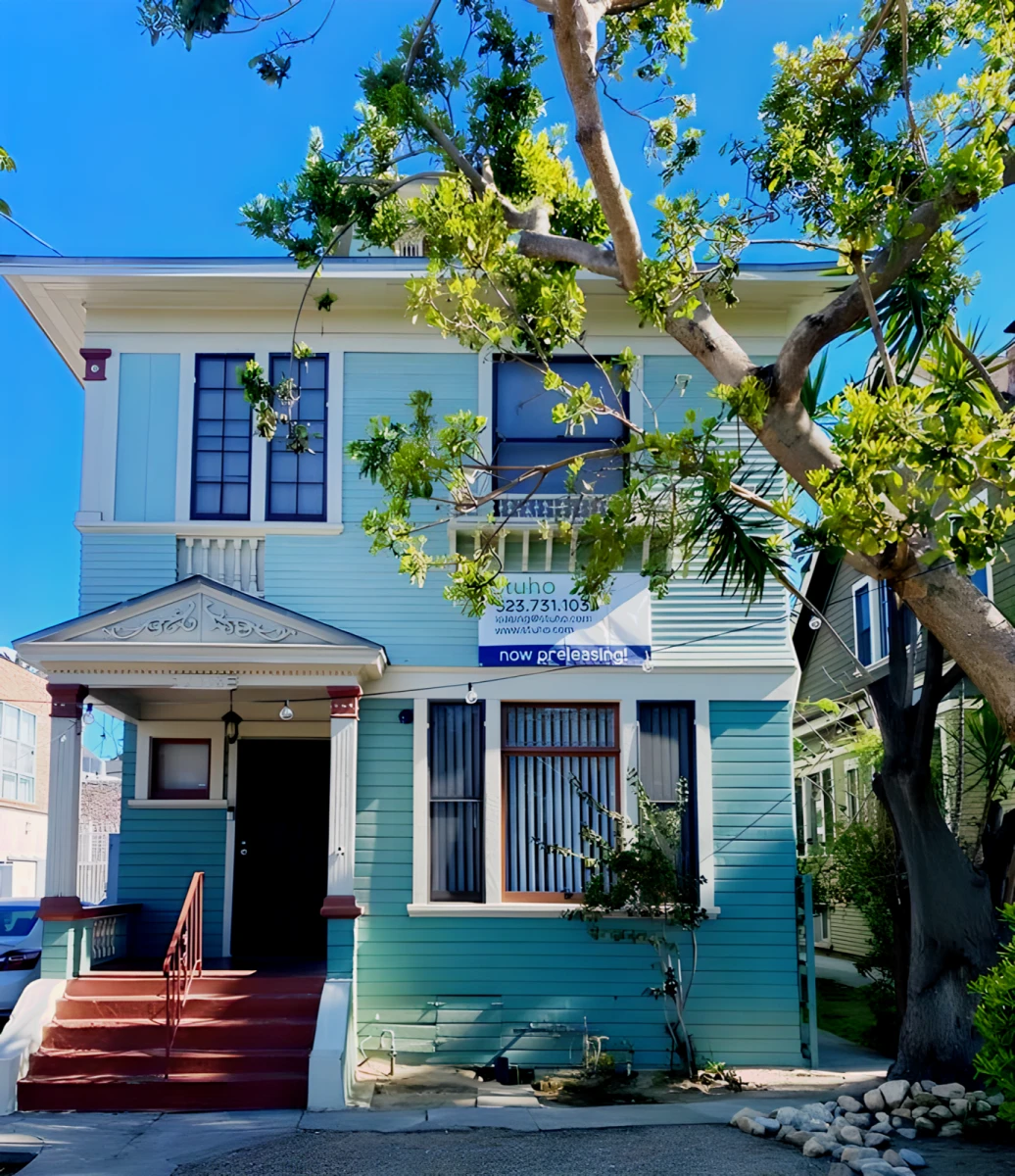 2318 Portland St.  0