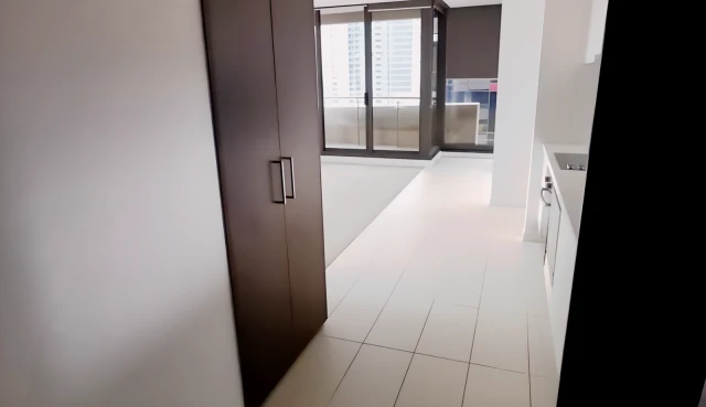 639 Lonsdale Street 1