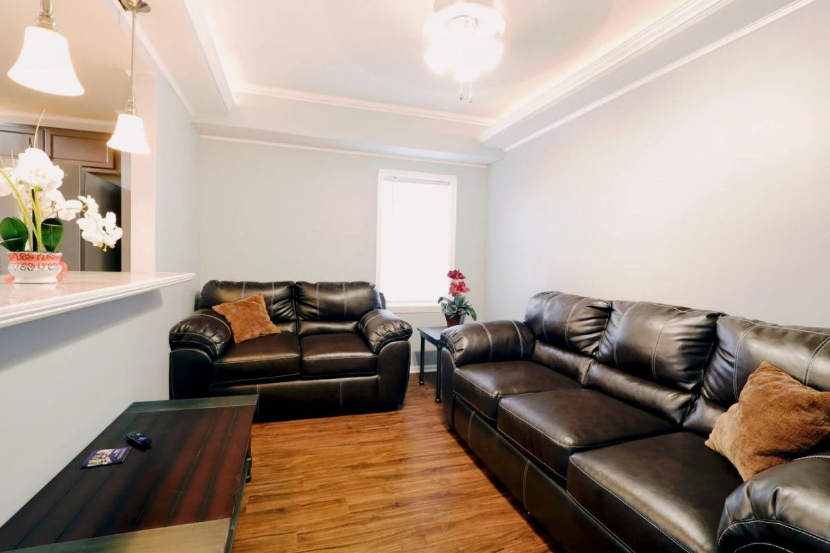 205 Cherry St Apartment 1 - 스노우 시티 (시러큐스) 학생 숙소