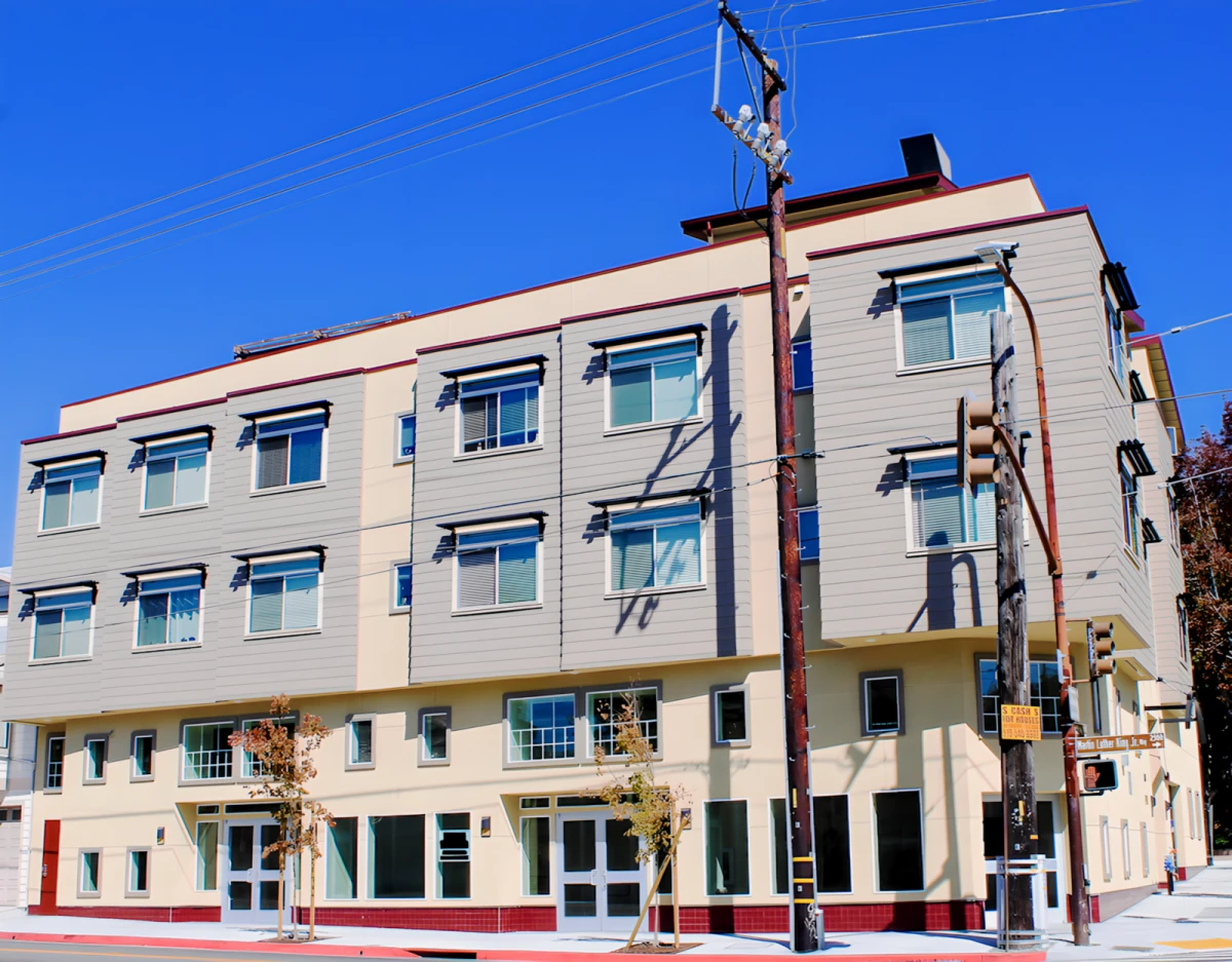 1901 Dwight Way 0