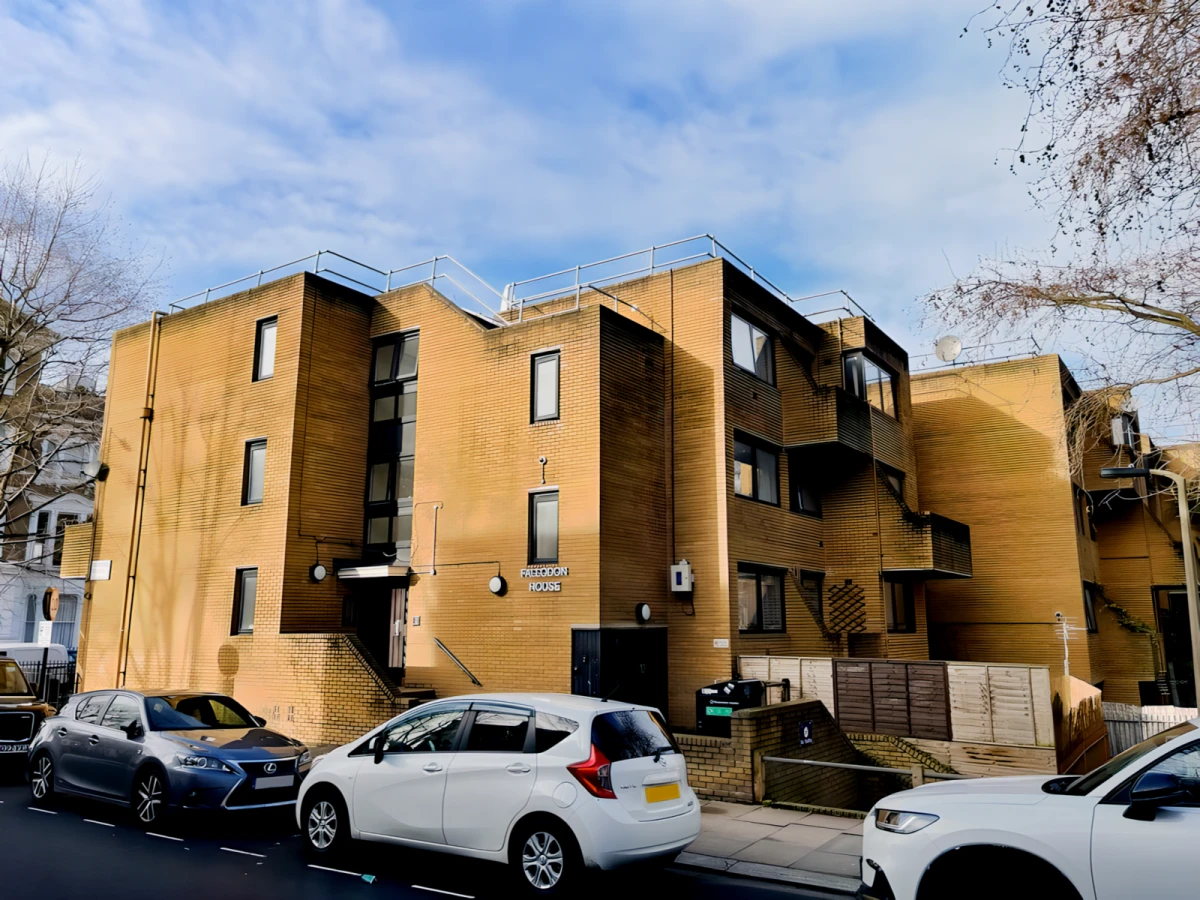 Tavistock Crescent 22212# 0