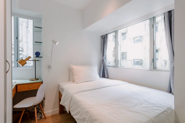 Sai Ying Pun Junjing Court Boutique Apartment 4