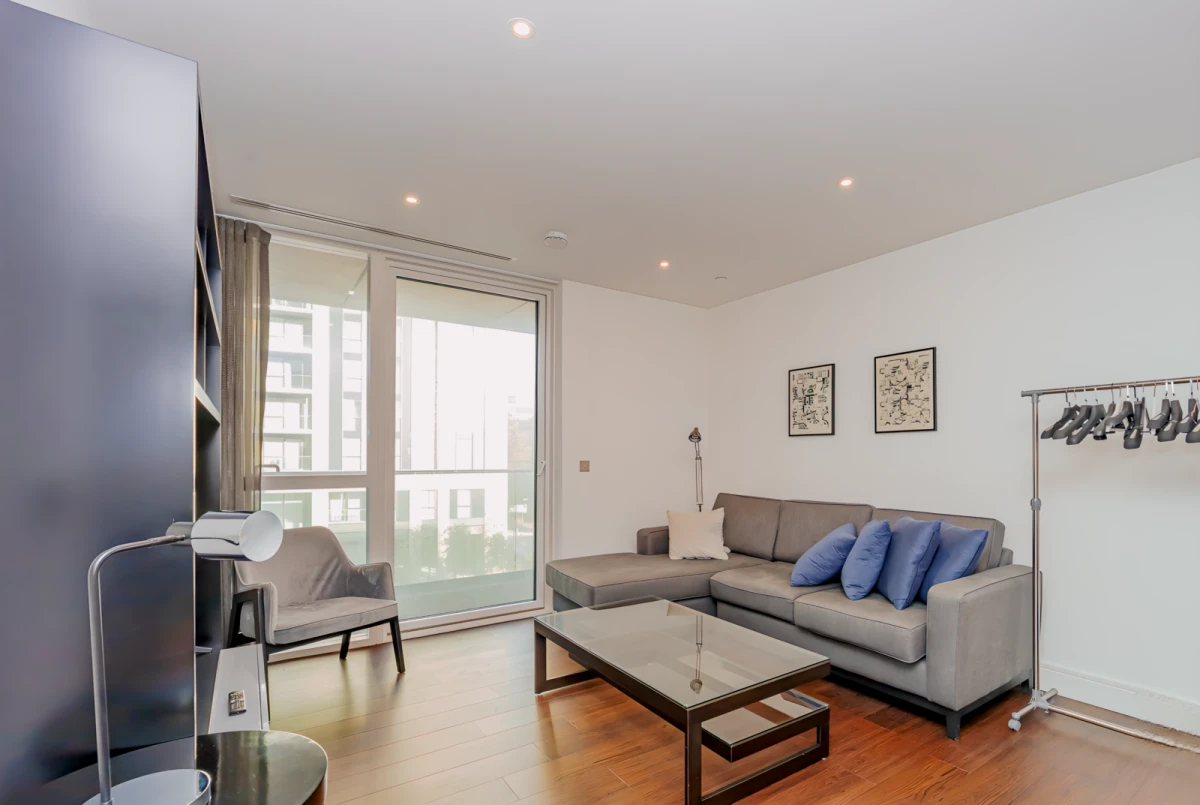 FH-Harbour Central - London student accommodation