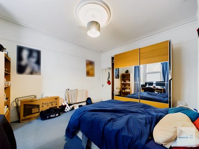 Gregory Boulevard, NG7 6BG 4