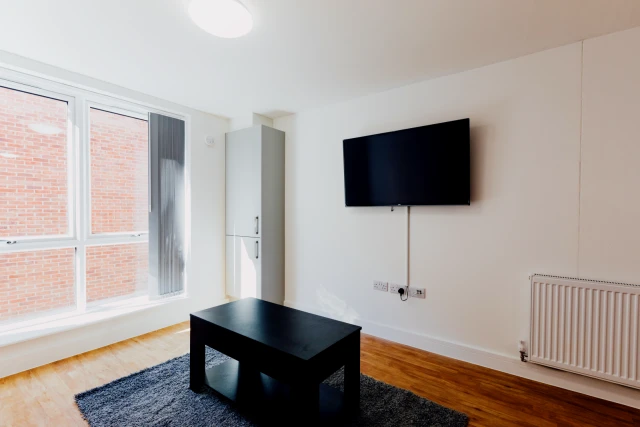 Flat 1, Baxter Gate, LE11 1FT 2