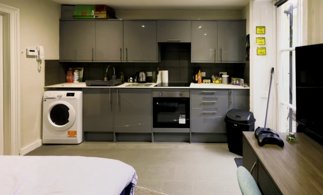 3 Queen Street, Lancaster - Flat 1 - Lancaster student accommodation - 1 Bed 1 Bath