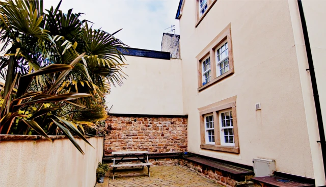 St. Leonards Gate, Lancaster - Flat 1, Rhodes House 3