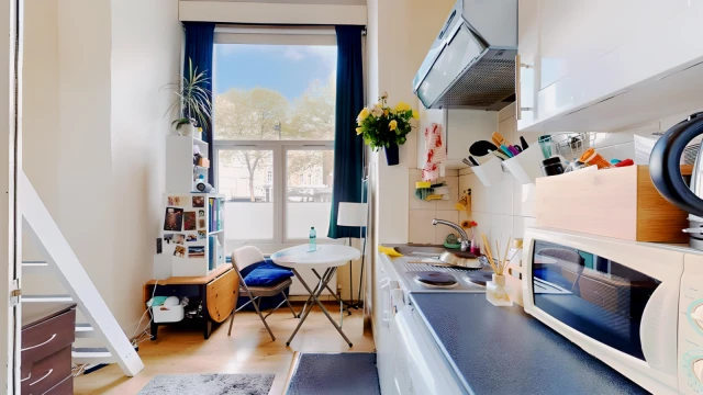 Cromwell Road 24314# 2